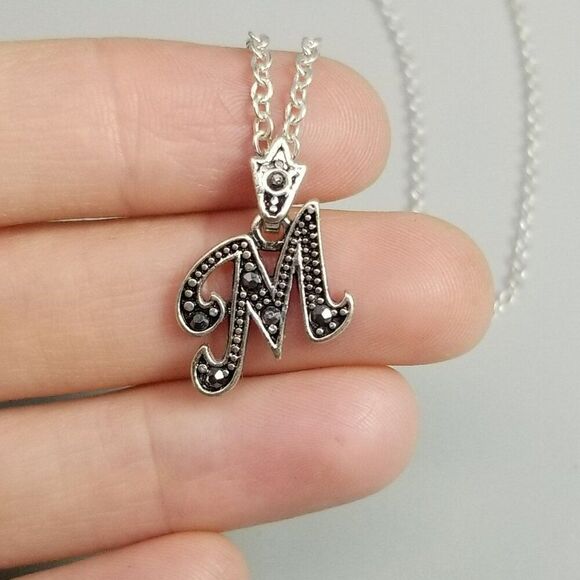 Vintage M Monogram Initial Letter Pendant Necklace, Silver Tone, Estate - Picture 10 of 10